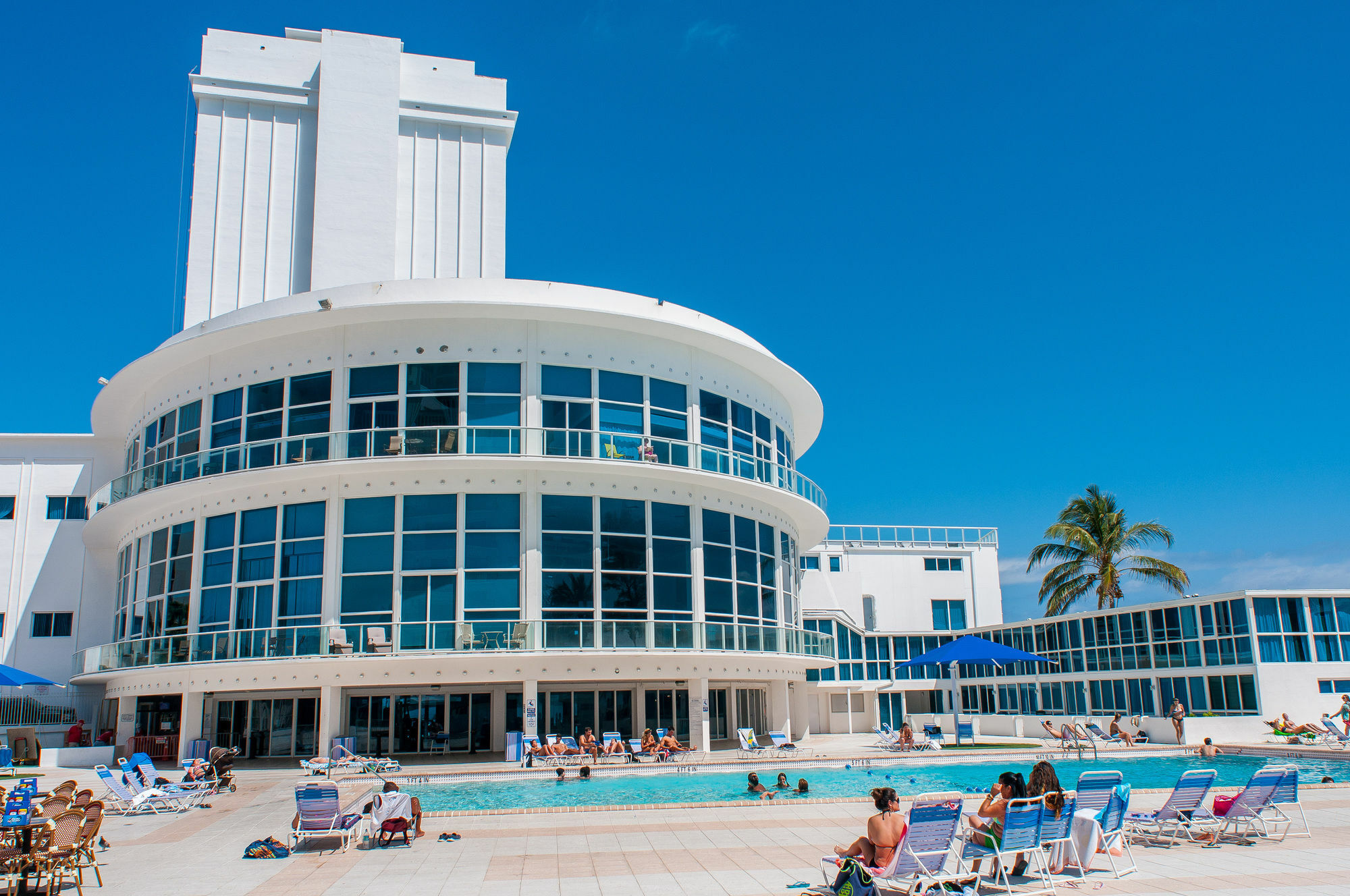 Collins Apartments By Design Suites Miami Beach Exterior foto
