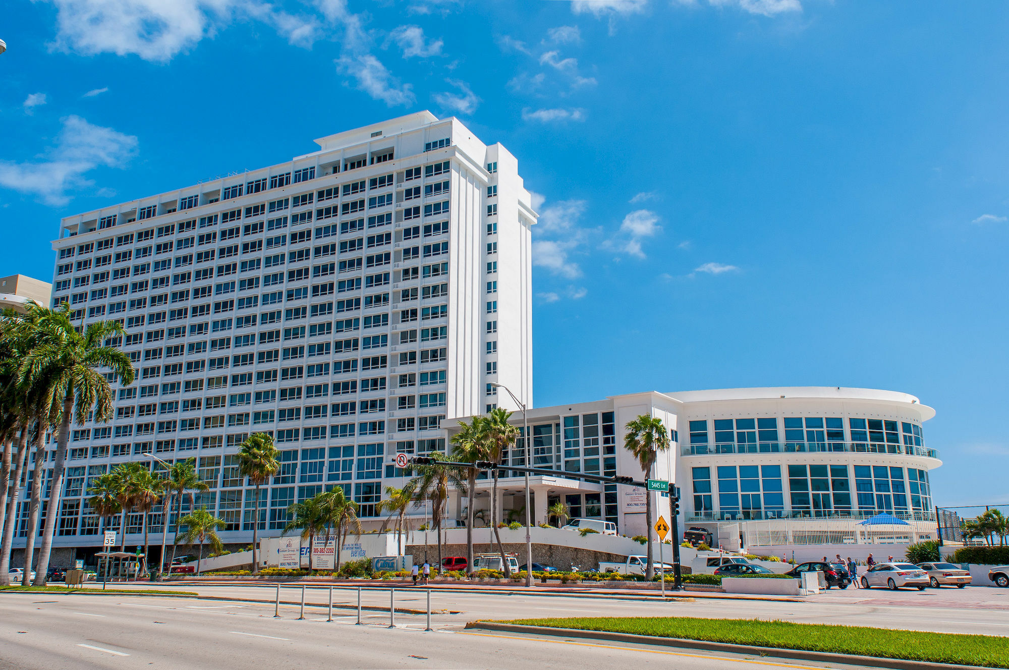 Collins Apartments By Design Suites Miami Beach Exterior foto